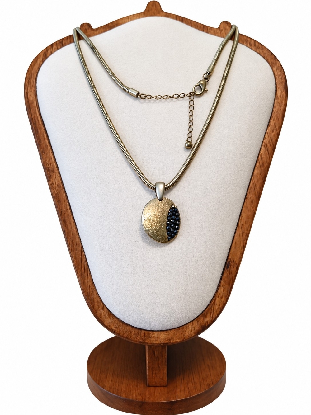 Vintage Gold-Tone Pendant Necklace with Black Crystal Accent - Women Jewelry